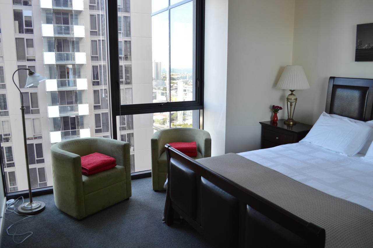 3 Bedroom Apartment In Southbank Мелбърн Екстериор снимка